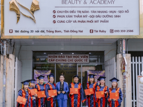 Lễ tốt nghiệp học viên